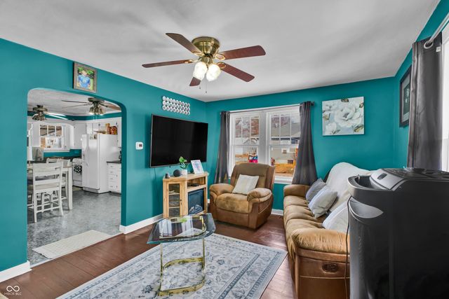 1836 Keller Avenue, Columbus, IN 47201