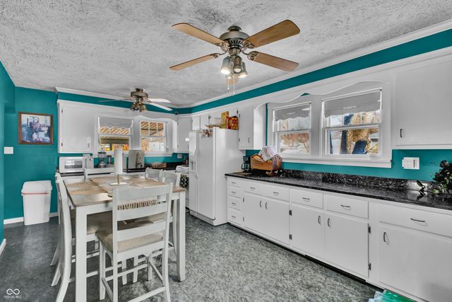 1836 Keller Avenue, Columbus, IN 47201