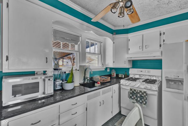 1836 Keller Avenue, Columbus, IN 47201