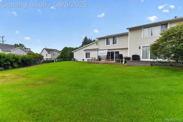 75 Oxford Oaks Drive 75, Oxford Charter Township, MI 48371