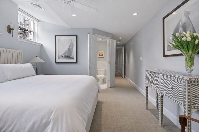 180 Marlborough St 2, Boston, MA 02116