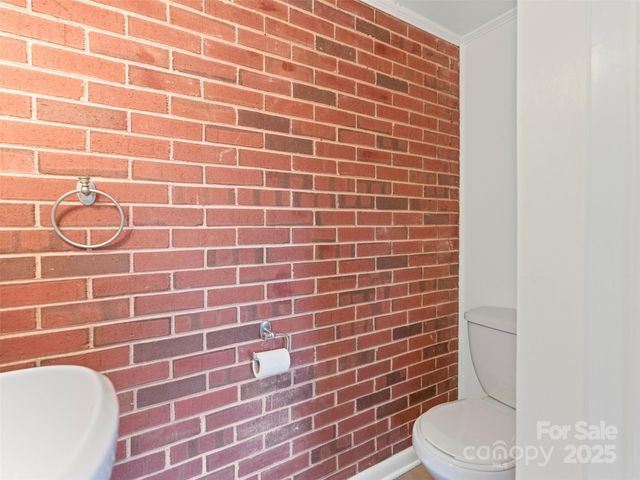 4310 Collingwood Drive, Charlotte, NC 28209