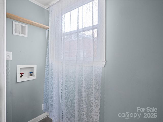 4310 Collingwood Drive, Charlotte, NC 28209