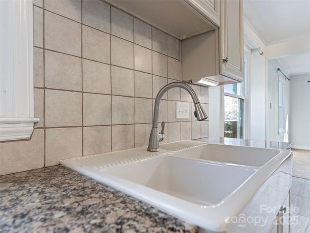 4310 Collingwood Drive, Charlotte, NC 28209