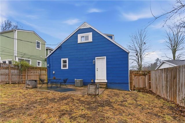 106 W 81st Street, Kansas City, MO 64114