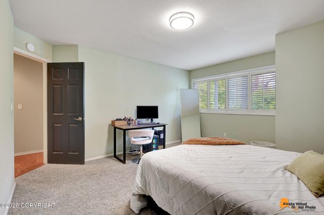 18722 Guillemot Circle, Anchorage, AK 99516
