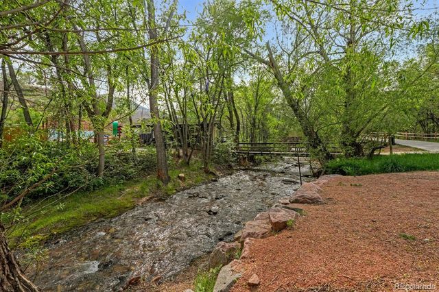 329 El Paso Boulevard C, Manitou Springs, CO 80829