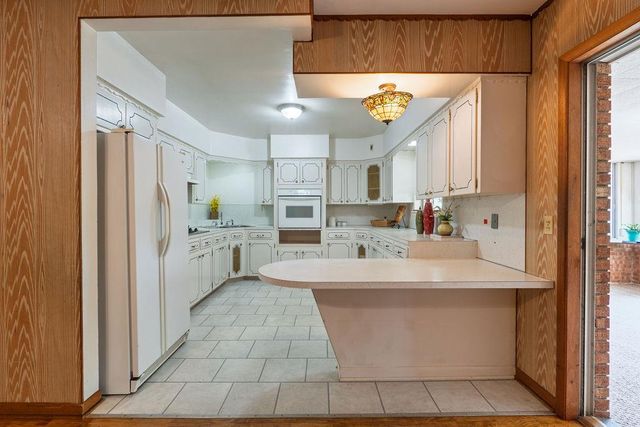 1618 N Oklahoma Avenue, Shawnee, OK 74804