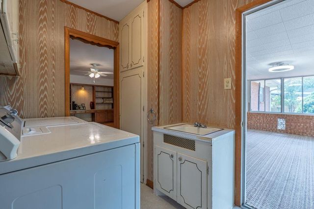 1618 N Oklahoma Avenue, Shawnee, OK 74804