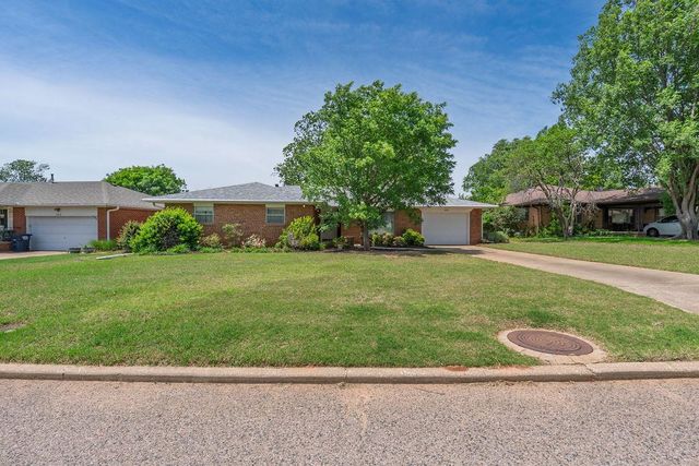 1618 N Oklahoma Avenue, Shawnee, OK 74804