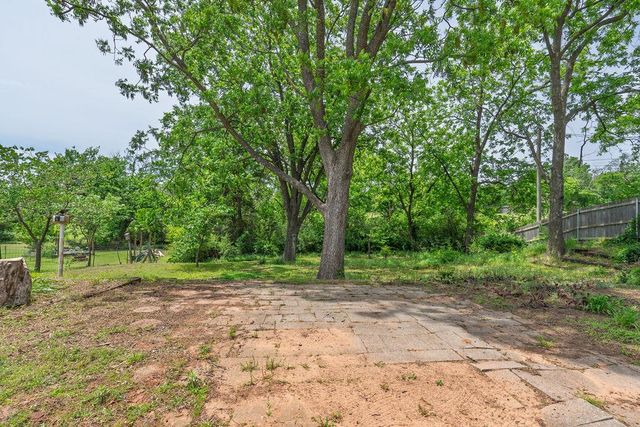 1618 N Oklahoma Avenue, Shawnee, OK 74804