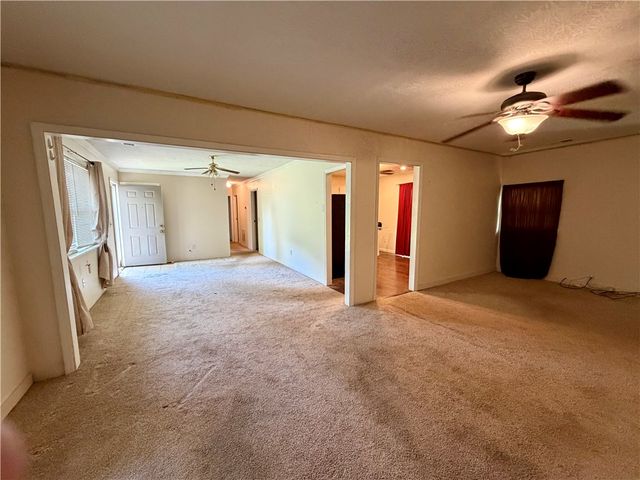 10397 Elizabeth Street, Goshen, OH 45122