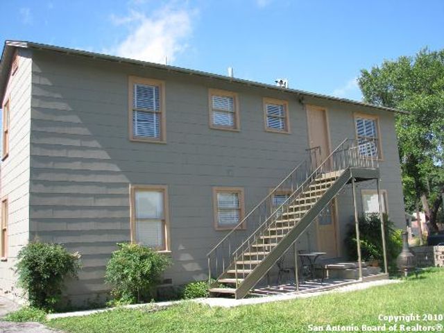 111 VASSAR LN, San Antonio, TX 78212