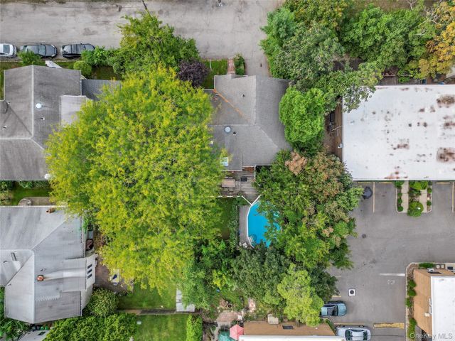 22 Woodmere Boulevard, Woodmere, NY 11598