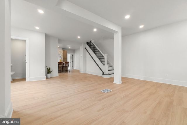 325 E 2ND ST, Moorestown, NJ 08057