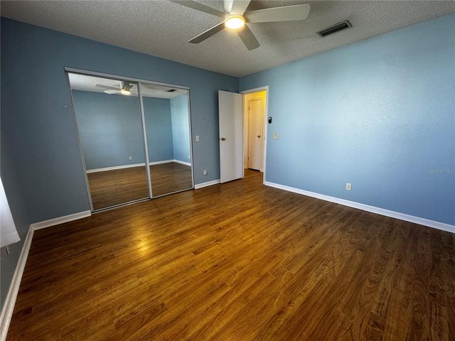 1218 POMPANO LANE, Lady Lake, FL 32159