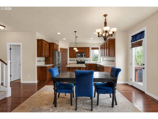1305 Ne COOPER Ln, Estacada, OR 97023