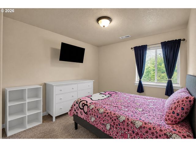 1305 Ne COOPER Ln, Estacada, OR 97023