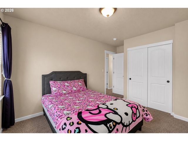 1305 Ne COOPER Ln, Estacada, OR 97023
