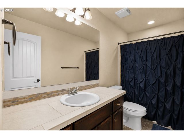 1305 Ne COOPER Ln, Estacada, OR 97023