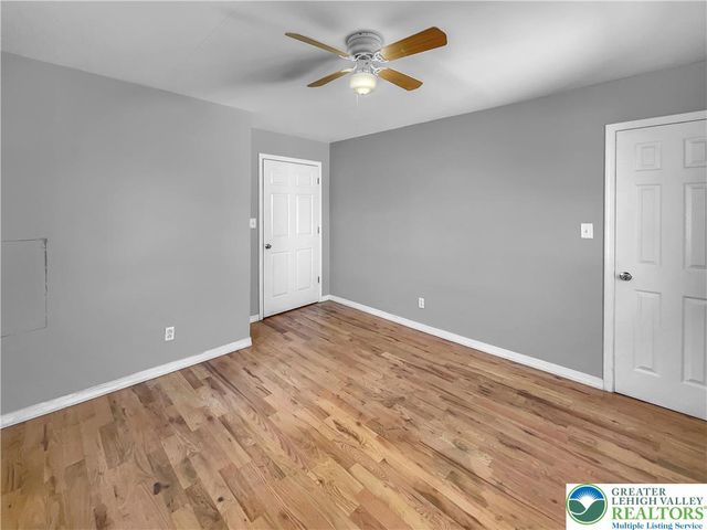 29 Hess Avenue, Hellertown Boro, PA 18055