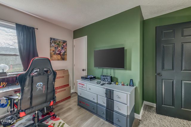 1209 Idlewylde Circle, Johnson City, TN 37601