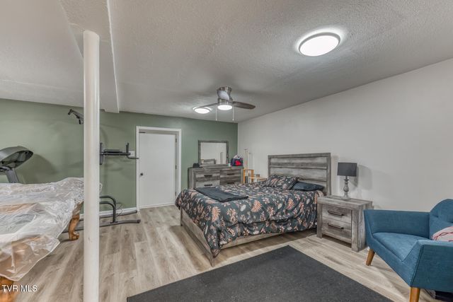 1209 Idlewylde Circle, Johnson City, TN 37601