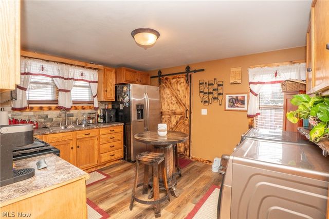 8242-8244 Navarre Road SW, Massillon, OH 44646