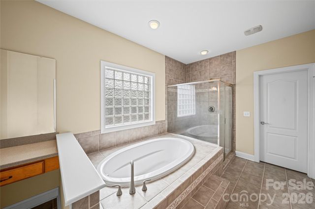 8734 Savannah Road 137, Harrisburg, NC 28075