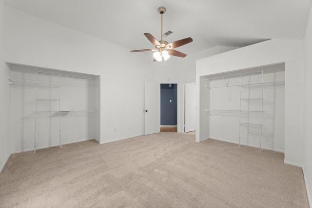 14 W Cobble Hill Circle, The Woodlands, TX 77381