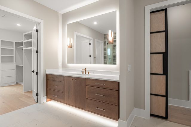 1764 Dean Rd, Thompsons Station, TN 37179