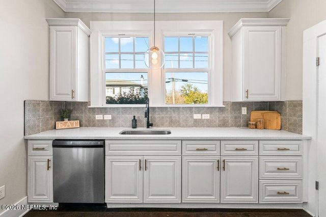 2843 OAK Street, Jacksonville, FL 32205