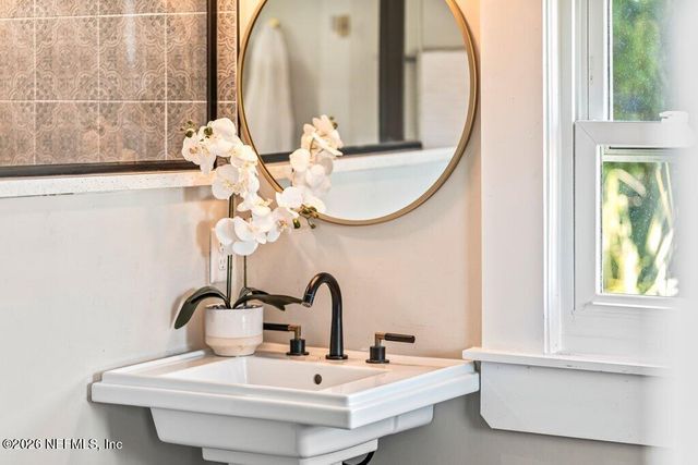 2843 OAK Street, Jacksonville, FL 32205