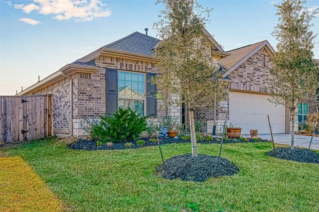 5020 Twin Summit Drive, Rosenberg, TX 77469