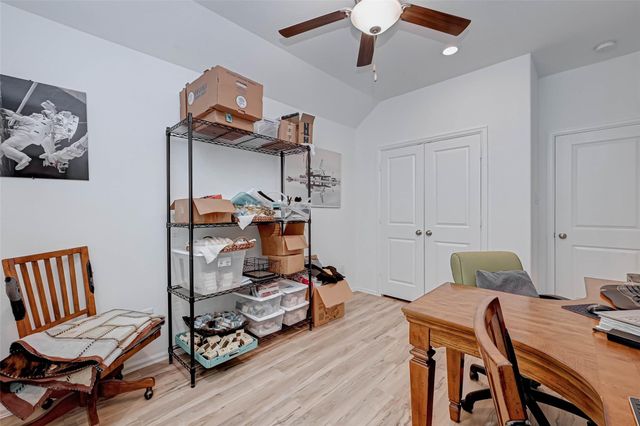 5020 Twin Summit Drive, Rosenberg, TX 77469