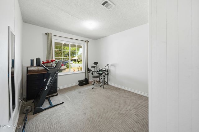 1418 Springline Drive, Palmdale, CA 93550