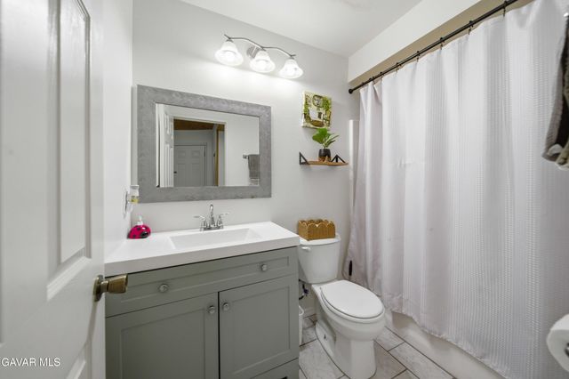 1418 Springline Drive, Palmdale, CA 93550