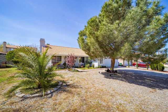 1418 Springline Drive, Palmdale, CA 93550