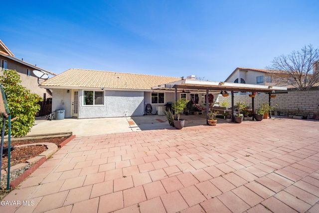 1418 Springline Drive, Palmdale, CA 93550