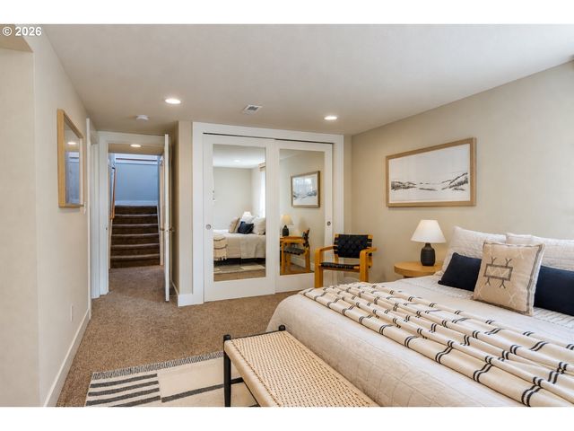 3342 Ne 13TH Ave, Portland, OR 97212