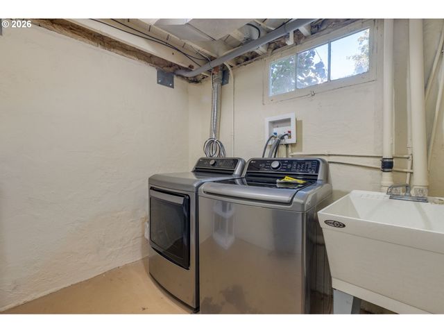 3342 Ne 13TH Ave, Portland, OR 97212