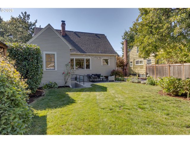 3342 Ne 13TH Ave, Portland, OR 97212