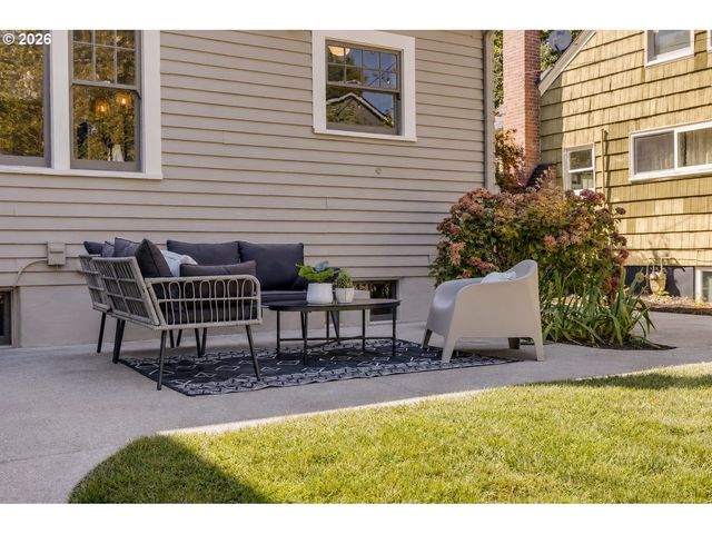 3342 Ne 13TH Ave, Portland, OR 97212