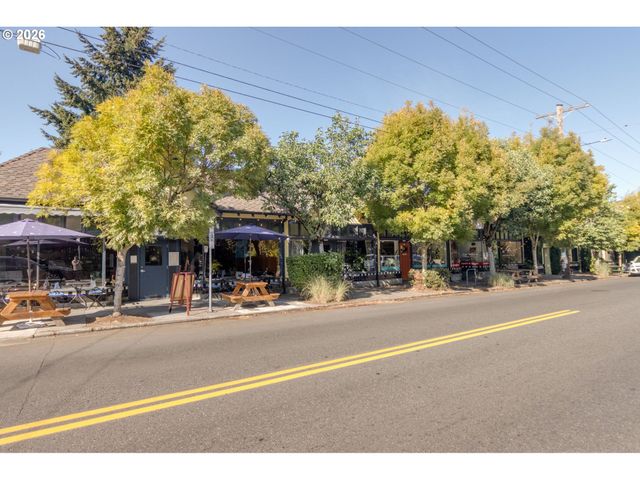 3342 Ne 13TH Ave, Portland, OR 97212