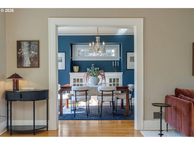 3342 Ne 13TH Ave, Portland, OR 97212