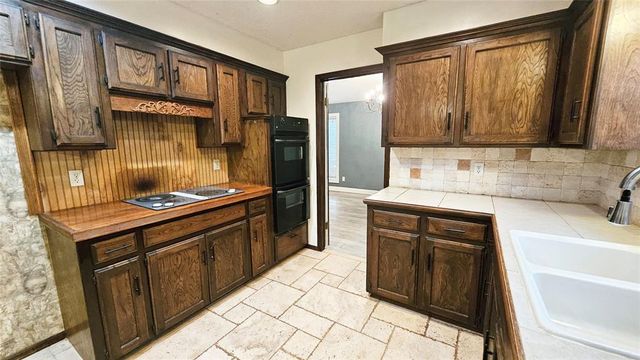 5301 NW 115th Street, Oklahoma City, OK 73162