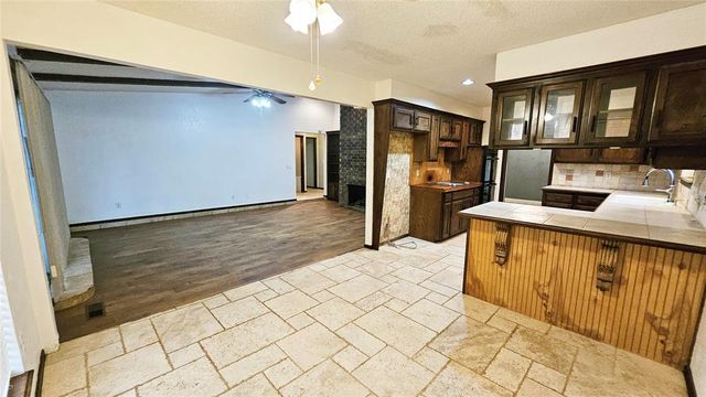 5301 NW 115th Street, Oklahoma City, OK 73162