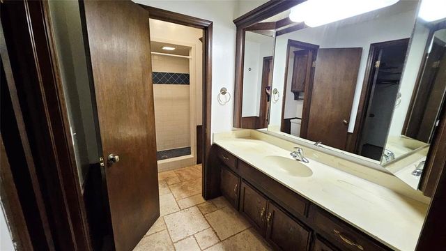 5301 NW 115th Street, Oklahoma City, OK 73162