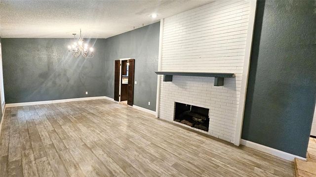 5301 NW 115th Street, Oklahoma City, OK 73162