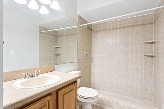 142 SABAL PALM COURT, Sanford, FL 32773